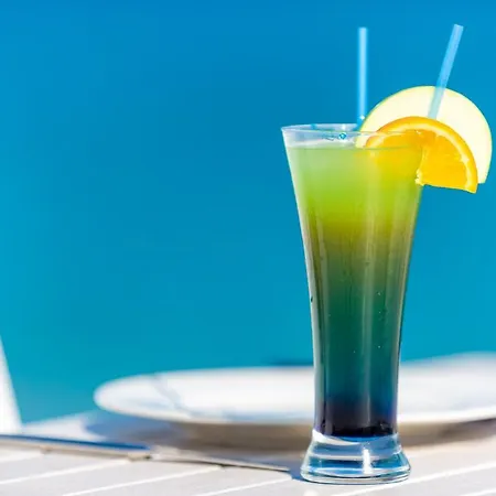 Mavi Beyaz Palamutbükü
