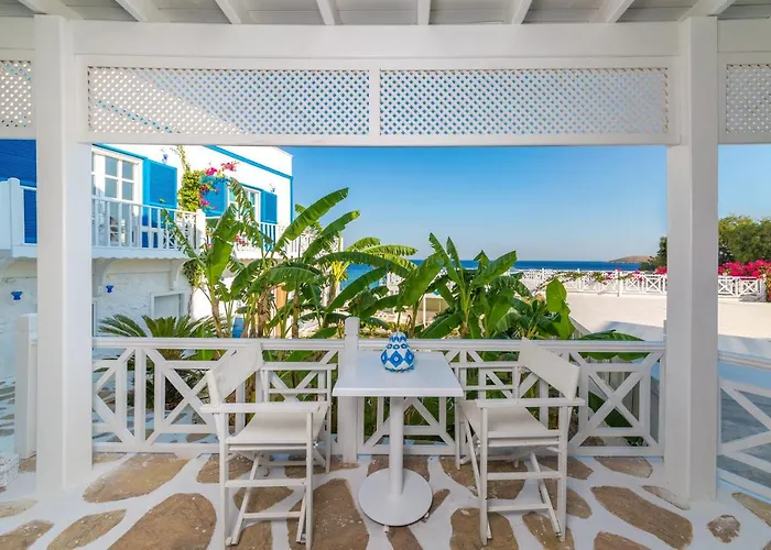 Mavi Beyaz Hotel Palamutbuku