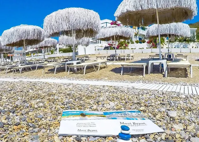 Mavi Beyaz Hotel Palamutbuku