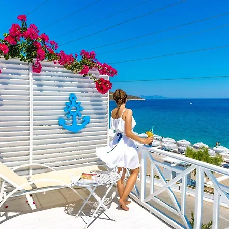 Hotel Mavi Beyaz Palamutbuku