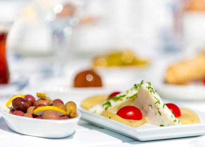 Hotel Mavi Beyaz Palamutbuku